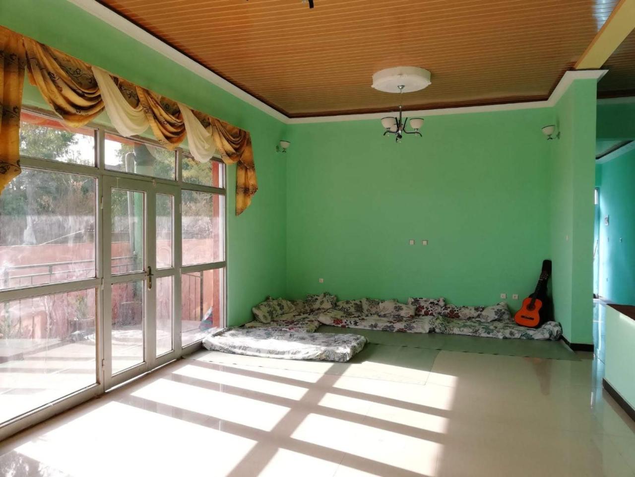 Gondar Backpackers Albergue Exterior foto
