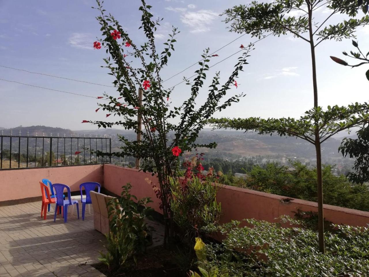 Gondar Backpackers Albergue Exterior foto