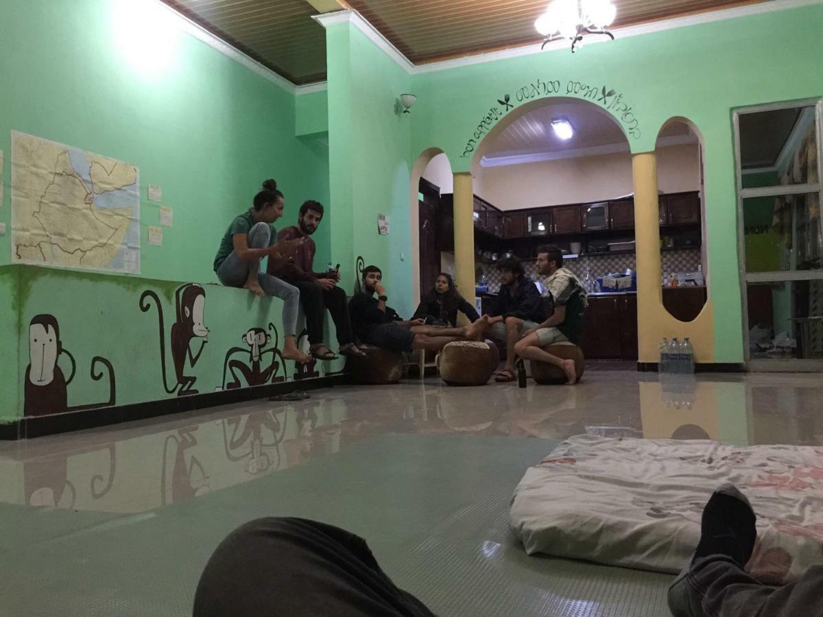Gondar Backpackers Albergue Exterior foto
